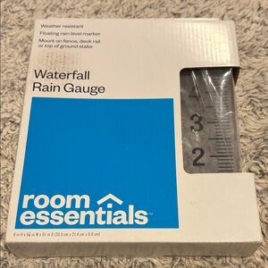 Room Essentials Waterfall Rain Gauge in White and Blue